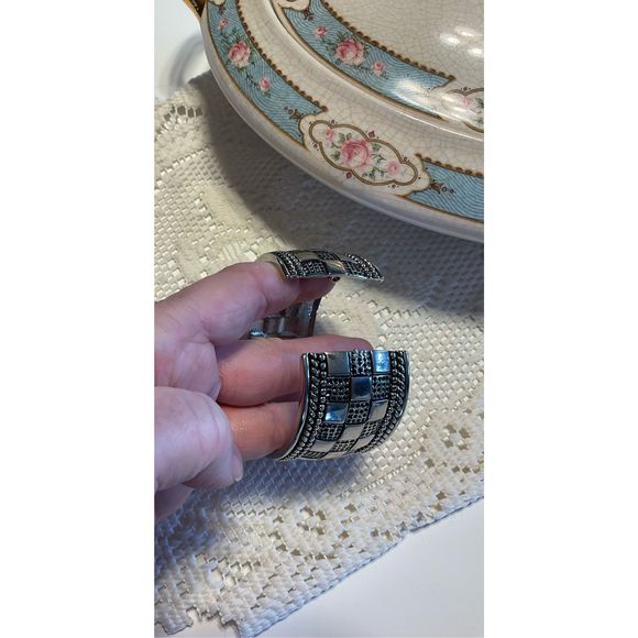 Vintage Silver Bangle Bracelet Cute Design 1990’s 🌸🌿 - Picture 6 of 15